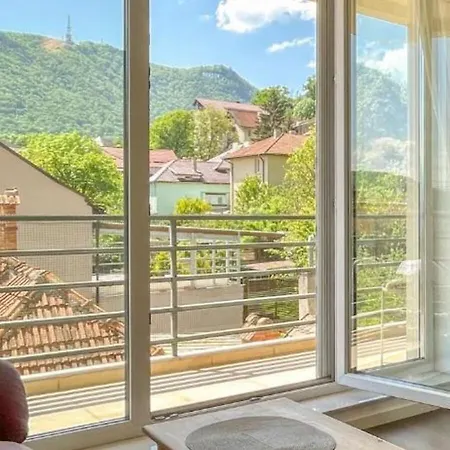 Premium Apartment *